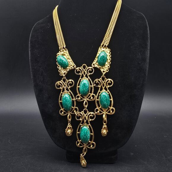 Vintage Peking Glass Bib Necklace Gold Tone Scroll Link - Picture 9 of 10